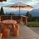 Rifugio De Doo *