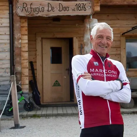 Rifugio De Dòo *