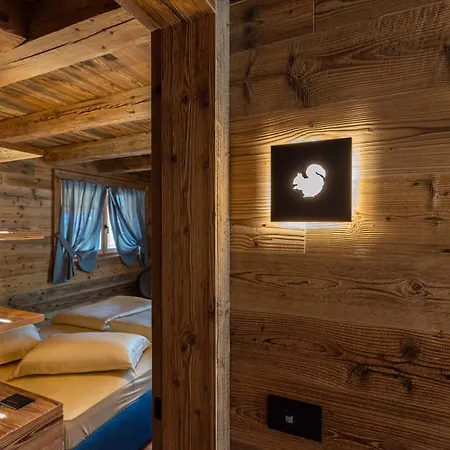 Alojamento de Turismo Selvagem Rifugio De Dòo