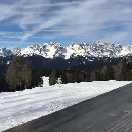 Rifugio De Dòo Alojamento de Turismo Selvagem San Niccolò Comèlico
