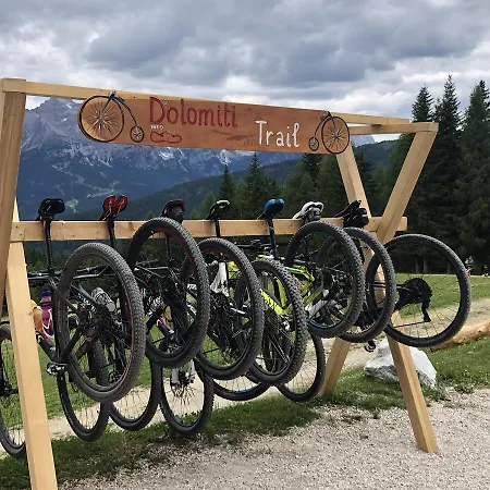 Rifugio De Doo * San Nicolo di Comelico