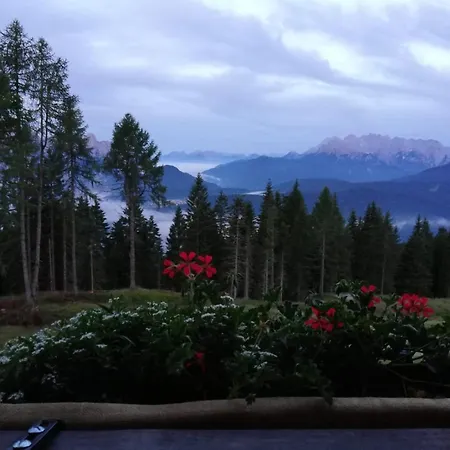 롯지 Rifugio De Doo San Nicolo di Comelico